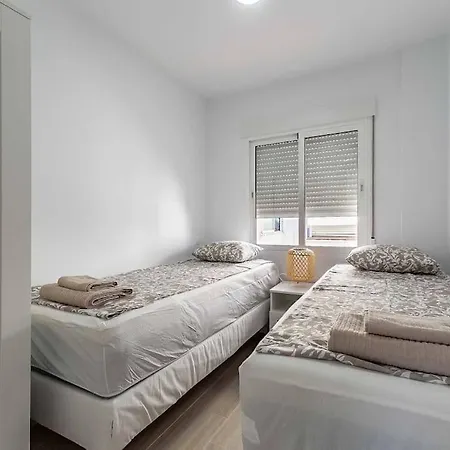 アパート 117-modern In The Heart Of Fuengirola! *